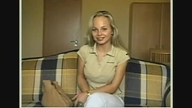 Белобрысая чешка светит титьками и ебётся во все щели на секс-кастинге Вудмана